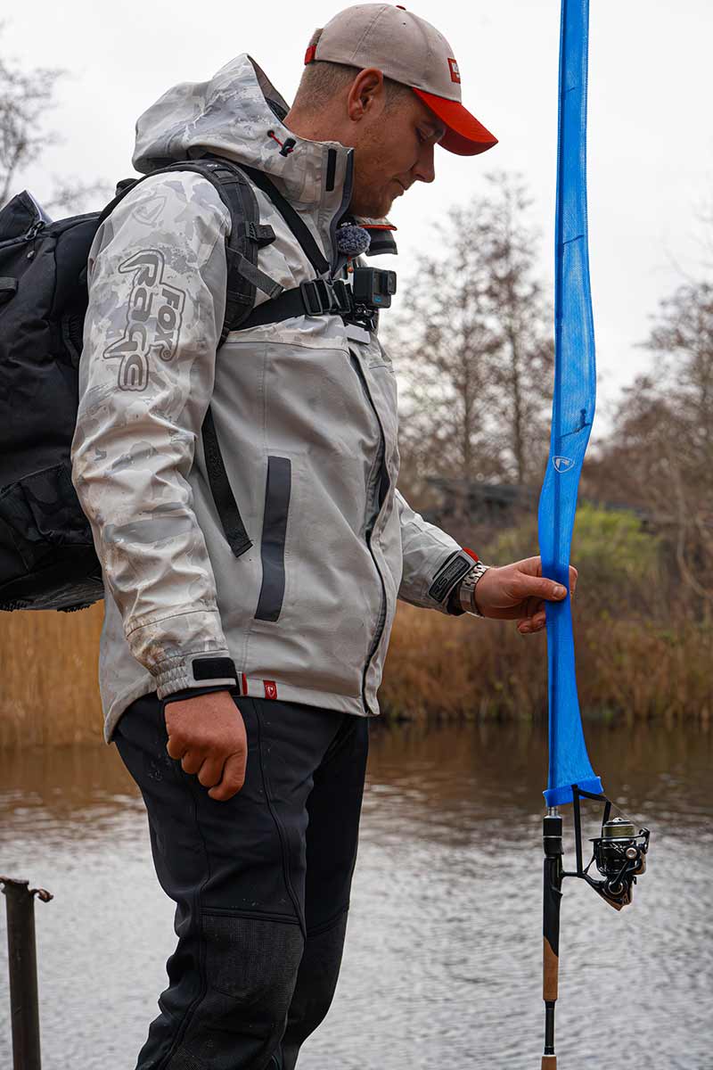 Fourreau Fox Rage pour Canne Spinning