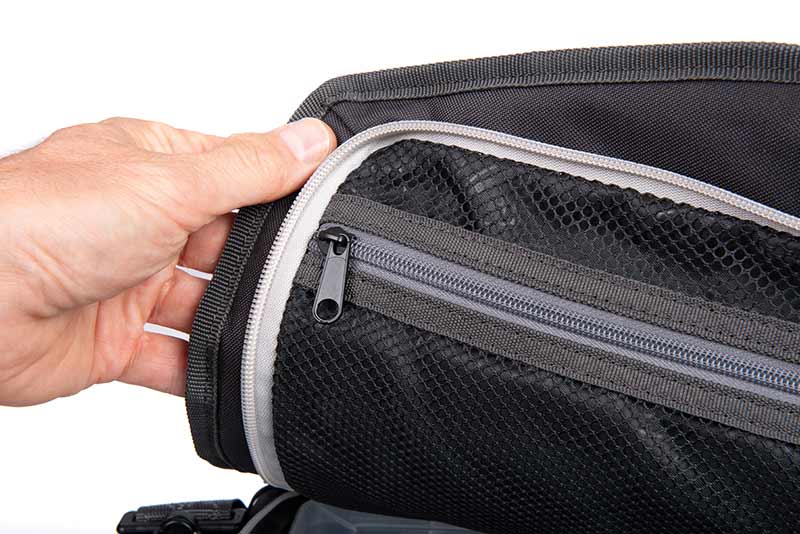 Sac à dos avec étuis {{d5bcf202facb2fb5fd1e5e5e1dba614d91}}} Voyager Camo Large