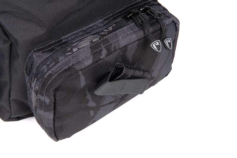 Sac à dos avec boîtes Fox Rage} Voyager Camo Medium
