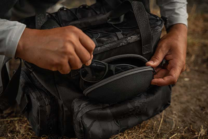 Sac à dos avec boîtes Fox Rage} Voyager Camo Medium
