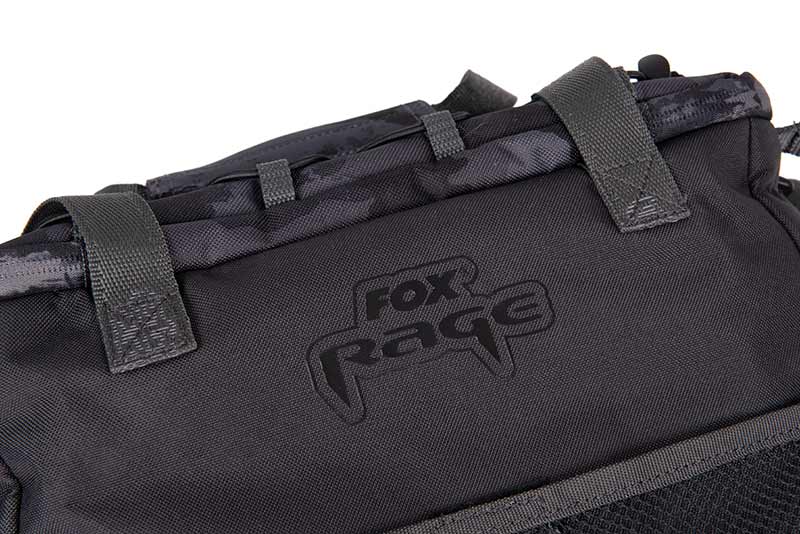 Sac à dos avec boîtes Fox Rage} Voyager Camo Medium