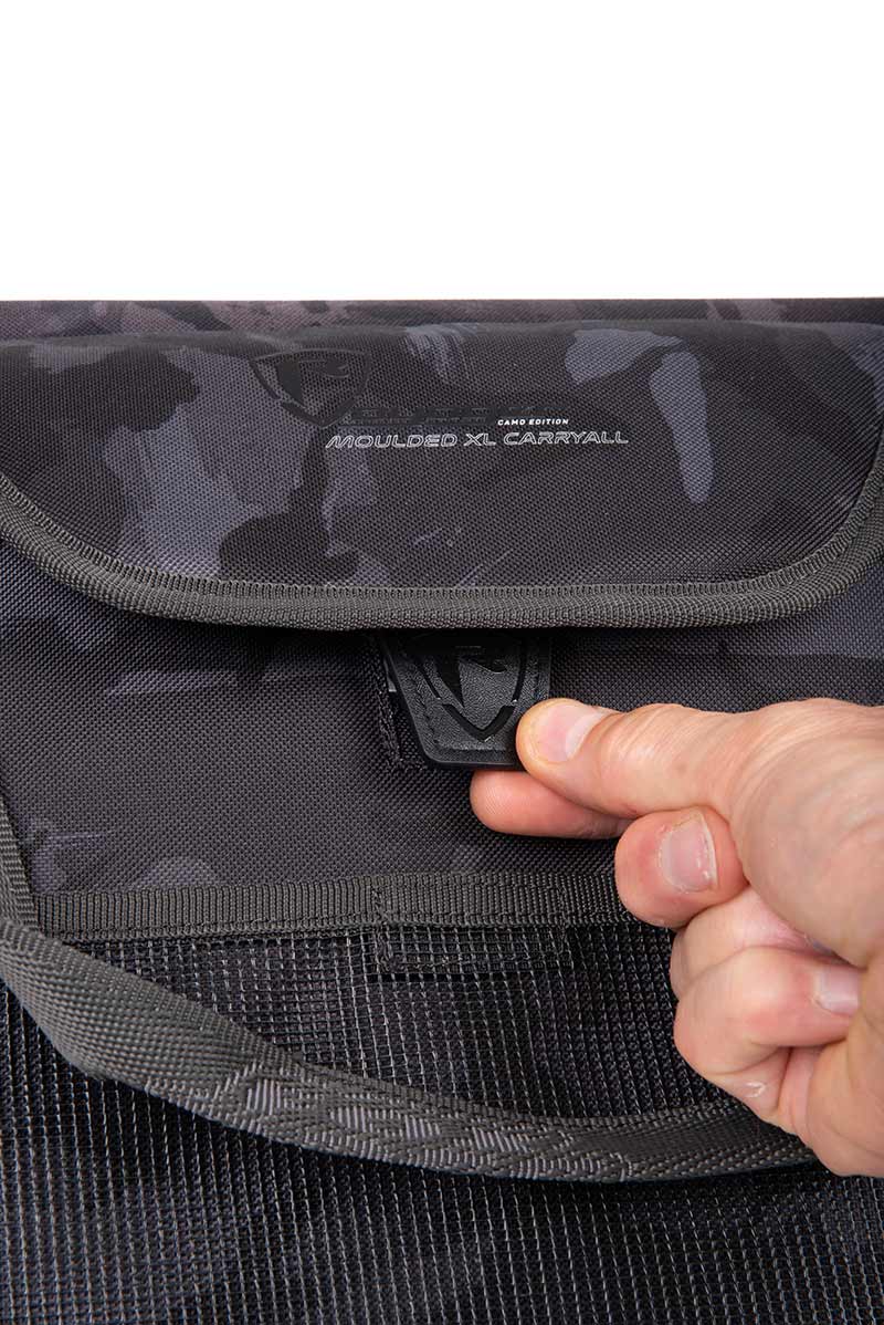 Sac à dos avec boîtes {{8b06666d40715d7a04f861406fdf589841}}} Voyager Moulé Camo XL