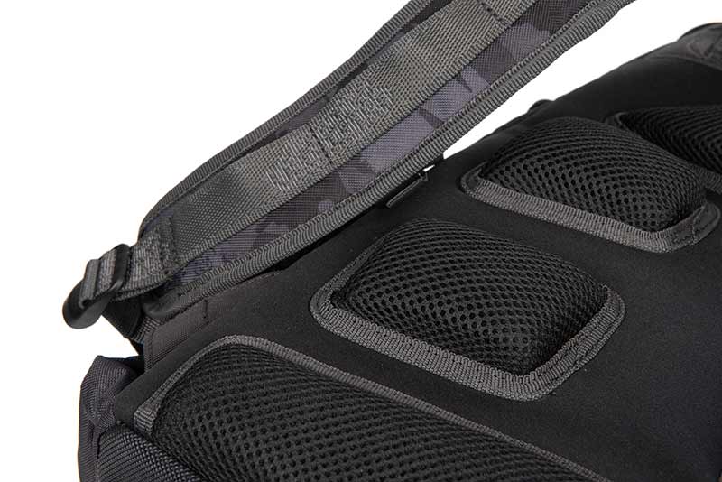 Mochila con cajas Fox Rage Voyager - Tienda Bass