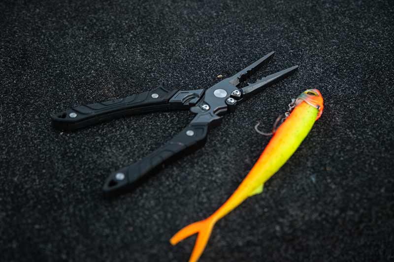 Pince et attelage Fox Rage