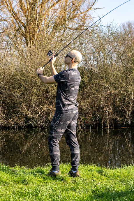 Camiseta Fox Rage Voyager Camo T - Tienda Bass