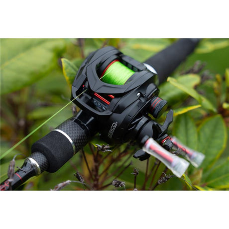 Carrete Zebco Demonic Finesse Baitcaster 100 LHW - Tienda Bass