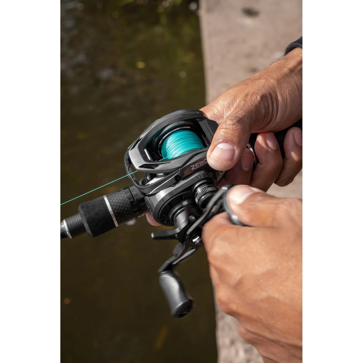 Carrete Zebco Demonic XT 200 LHW - Tienda Bass