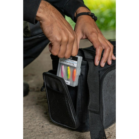 Macuto Zebco Trophy System Medium 12.5L - Tienda Bass