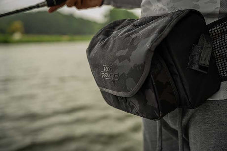Riñonera Fox Rage Voyager Camo - Tienda Bass